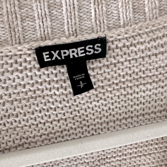 Express cream cardigan - Picture 2 of 4